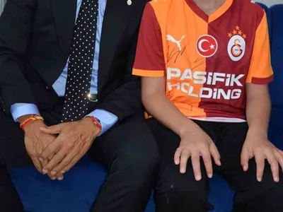 Dinçer Azaphan, Kırkağaç'ta Yaşar'ı ziyaret ederek moral verdi