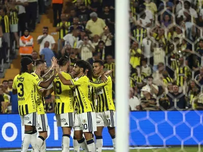 Fenerbahçe, Konyaspor karşısında galibiyet serisini sürdürdü