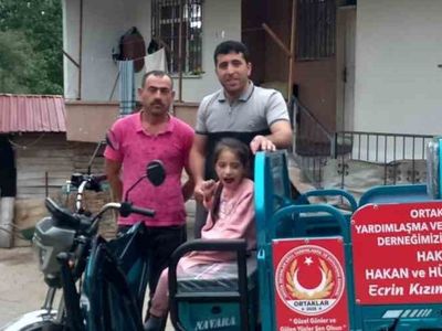 Ecrin'e hayat veren hediye: Elektrikli araç mutluluğu