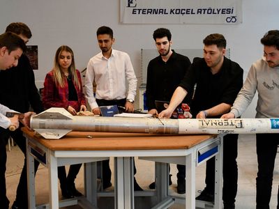 7 Genç Türk mühendis ABD yolcusu!