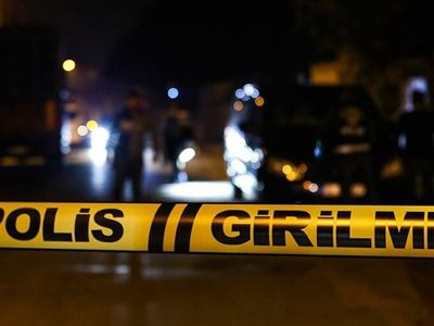 7 yaşındaki kızdan kan donduran sözler! İfade verirken konuşmakta zorlandı: Babamı annemi bıçaklıyorken gördüm