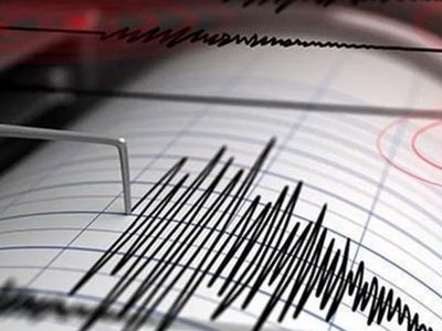 7.6 şiddetinde peş peşe deprem: Japonya’da tsunami uyarısı yapıldı