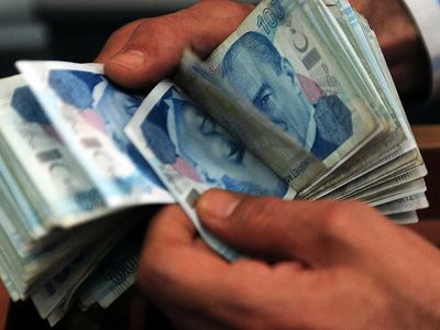 Yapılandırma paketi komisyona geldi: 7.7 milyon mükellefin borcu silinecek! İşte şartlar