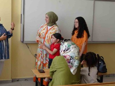 Van’da öğrenciler yeni eğitim dönemine hazırlanıyor