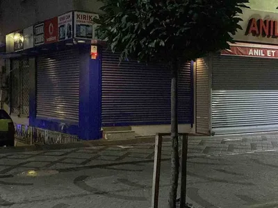 Bağcılar'da sokakta silahlı saldırı: Bir kişi hayatını kaybetti