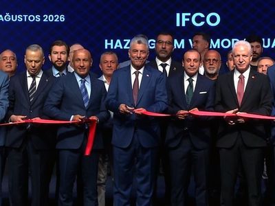 Türkiye'nin ihracatı 400 milyar doları aştı: Ticaret Bakanı Bolat'tan önemli açıklamalar