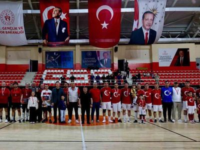 Bilecik'te kamu spor oyunları şampiyonları belirlendi