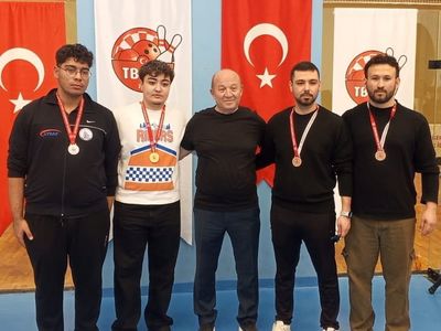 Eskişehir’de dart il birinciliği yarışmaları büyük bir heyecanla sona erdi