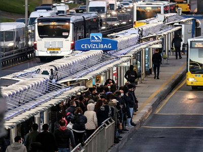 9 gün boyunca toplu taşımaya bir kuruş ödeme yapmanıza gerek yok! Resmi Gazete’de paylaşıldı
