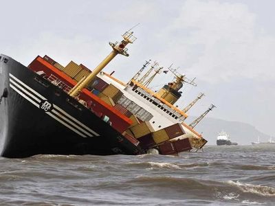9 ton altınla batan büyük hazine gemisi ABD'de ekonomik krize neden oldu