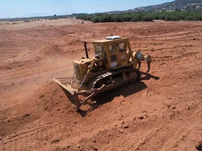 Salihli'de hayvancılık ve yangınlara karşı yeni gölet inşa ediliyor