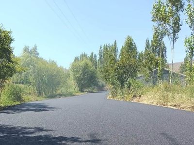 Kağızman'da köy yollarında yenilik: 7 kilometrelik asfaltlama çalışması başladı