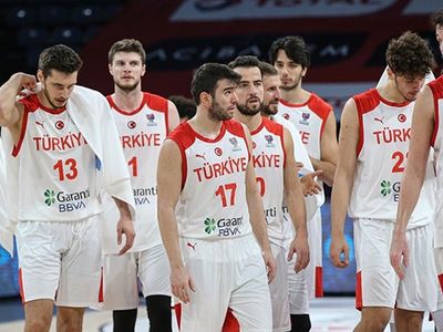 A Milli Basketbol Takımı'nda baş antrenörlük görevine Ergin Ataman getirildi!