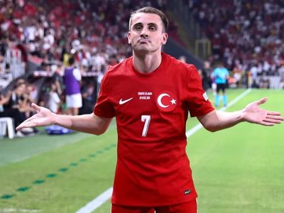 A Milli Takım İzlanda karşısında ‘sihir’ yaptı: Kerem Aktürkoğlu hat-trick ile galibiyeti getirdi