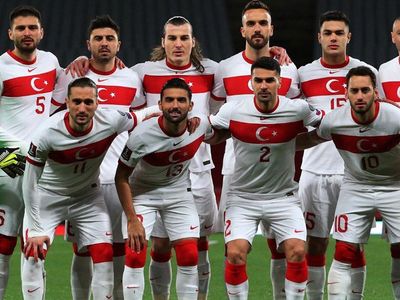 A Milli Takım'ın Futbolcusu Burak Yılmaz İçin Eski Fenerbahçeli Anelka İle Jerome Rothen ve Emmanuel Petit Tartıştı!