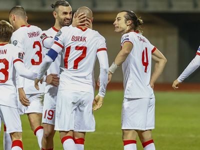 A Milli Takım'ın Yıldızı Burak Yılmaz Avrupa'da Ofsayt Rekoru Kırdı!