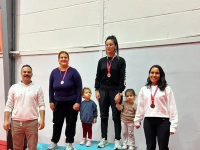 Sivrihisar'da 29 Ekim Cumhuriyet coşkusu dartla kutlandı
