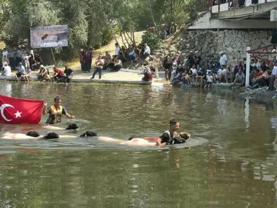 Denizli'de 853 yıllık gelenek: Sudan koyun geçirme festivali coşkuyla kutlandı