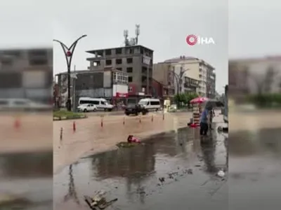 Rize'de yoğun yağışlar sel felaketine neden oldu
