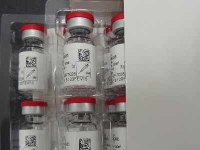 ABD 100 Milyon Doz Johnson & Johnson Aşısı Alacak
