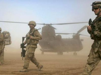 ABD Afganistan'daki Askerlerini Çekiyor
