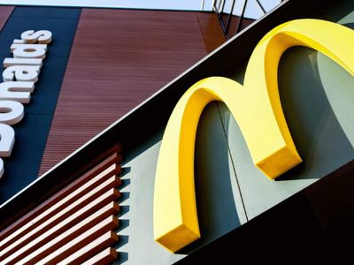 ABD’de fast food devinde deprem: İşten çıkarmalar başlayacak