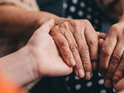 ABD'de Huzurevlerindeki Ölümler 2020 Yılında Yüzde 32 Arttı
