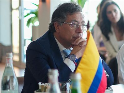 ABD’den şok yaptırım: Kolombiya lideri Petro ve ailesi kara listede!