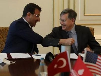 ABD'li Bill Keating'den çarpıcı iddia: Türkiye'yi Batı ile yakınlaştırmak için İmamoğlu ile konuştuk