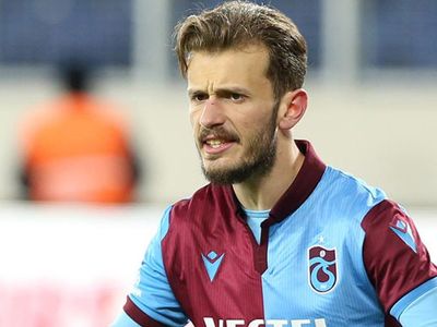Abdülkadir Parmak Kadro Dışı Bırakıldı!