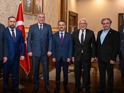 Abhaz Federasyonu yeni yönetimi Kocaeli Valisi Aktaş’ı ziyaret etti