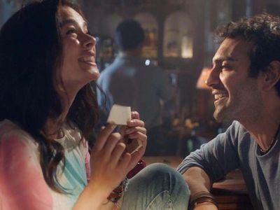 Acı Tatlı Ekşi film konusu ve oyuncuları