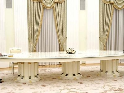 Açık Açık Tehdit Etti: Araya Ukrayna Kadar Masa Koydu!