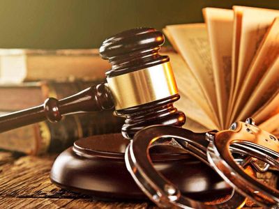 Açık alanda cinsel ilişki ve hayasızca hareketler suçu nedir? (TCK 225) Hayasızca hareketler suçu cezası nedir?