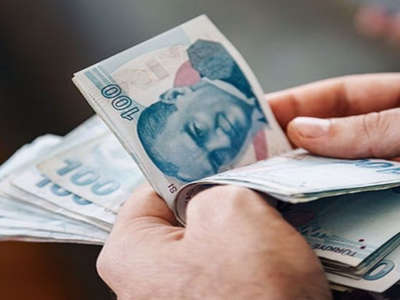 Acil nakite sıkışanlar T.C. kimliğini kapıp bankaya koşuyor! Hesaplara anında yatırılıyor