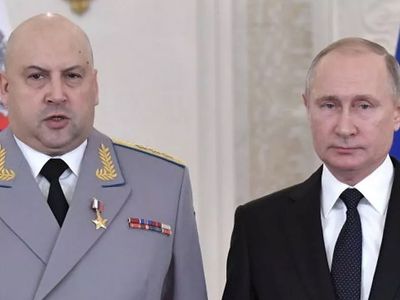 Acımasız savaş taktikleri ile ünlenmişti: Putin biletini kesti, General Armegedon'un görevine son verildi