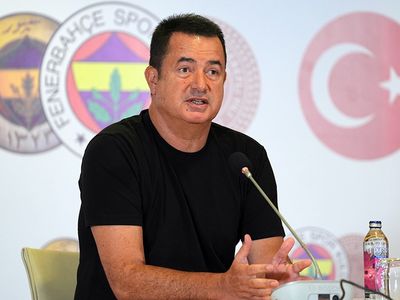 Acun Ilıcalı'dan Galatasaray'a: Şike imasında bulunan şerefsizdir