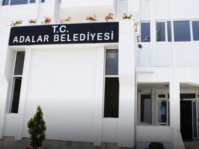 Adalar Belediyesi’nde Yolsuzluk Operasyonu: Belediye Başkanı Dahil 41 Gözaltı