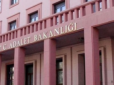Adalet Bakanlığı İşaret Dili Tercüman Alımı Yapacak