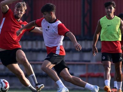 Adama Traore Gençlerbirliği'nde İlk Antrenmanına Çıktı