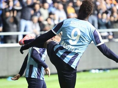 Adana Demirspor başkanı Murat Sancak, Mario Balotelli ile Yunus Akgün arasında çıkan kavgayı yalanladı!