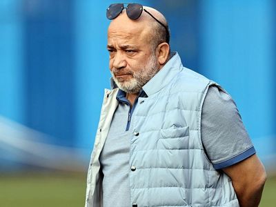 Adana Demirspor Başkanı Murat Sancak Trabzonspor'un Samet Akaydın için yapmış olduğu teklifi reddettiğini açıkladı