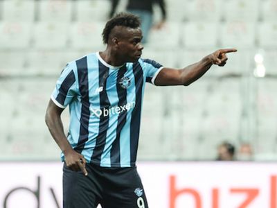Adana Demirspor'un yıldızı Mario Balotelli'den Milli Takım isyanı! İtalya hep kötü olduğu zaman özlendiğini söyledi
