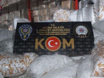 Adana'da 4 Milyon 950 Bin Kaçak Makaron Yakalandı