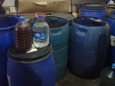 Adana'da Belirlenen Adreste 330 Litre Sahte İçki Yakalandı