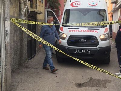 Adana’da Bir Kişi Şaka Yaparken Arkadaşını Öldürdü