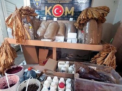 Adana’da Kaçakçılık Operasyonu’nda 5 Kişi Gözaltına Alındı