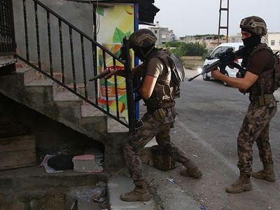 Adana'da Terör Örgütüne Operasyon