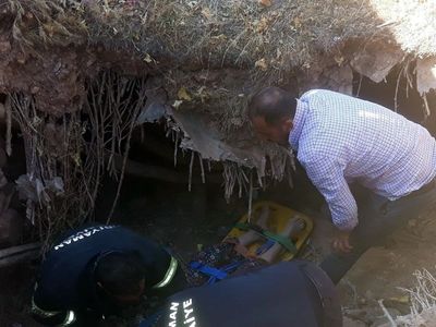 Adıyaman'da Göçük Altında Kalan Kadın Kurtarıldı