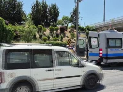 Adıyaman'da hasta nakil aracı arıza yapan otomobile çarptı: 1 yaralı